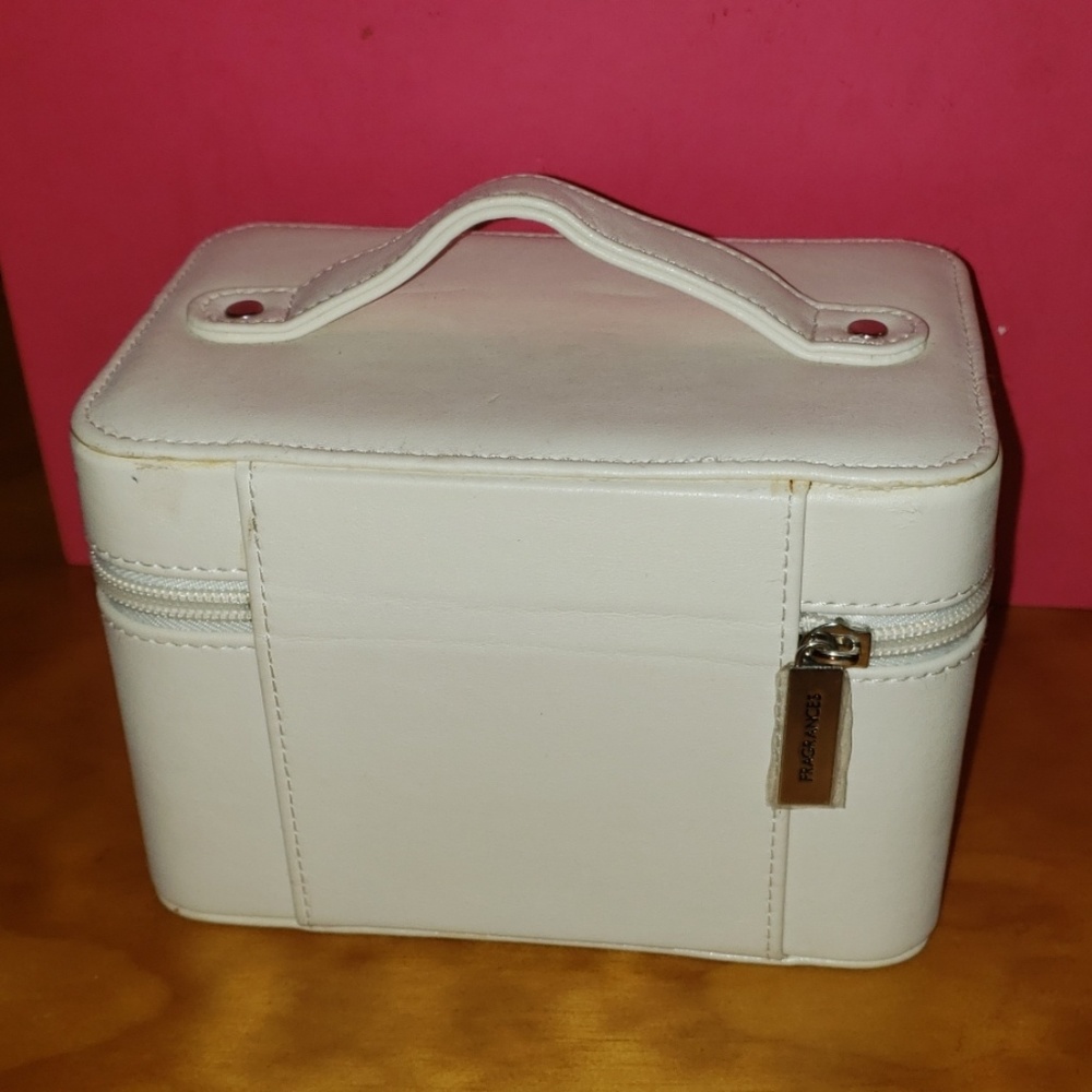 Bag - Picture 3 of 7